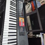 TECLADO YAMAHA PSR F51