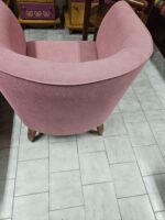 sofá senhorinha cor de rosa - Image 4